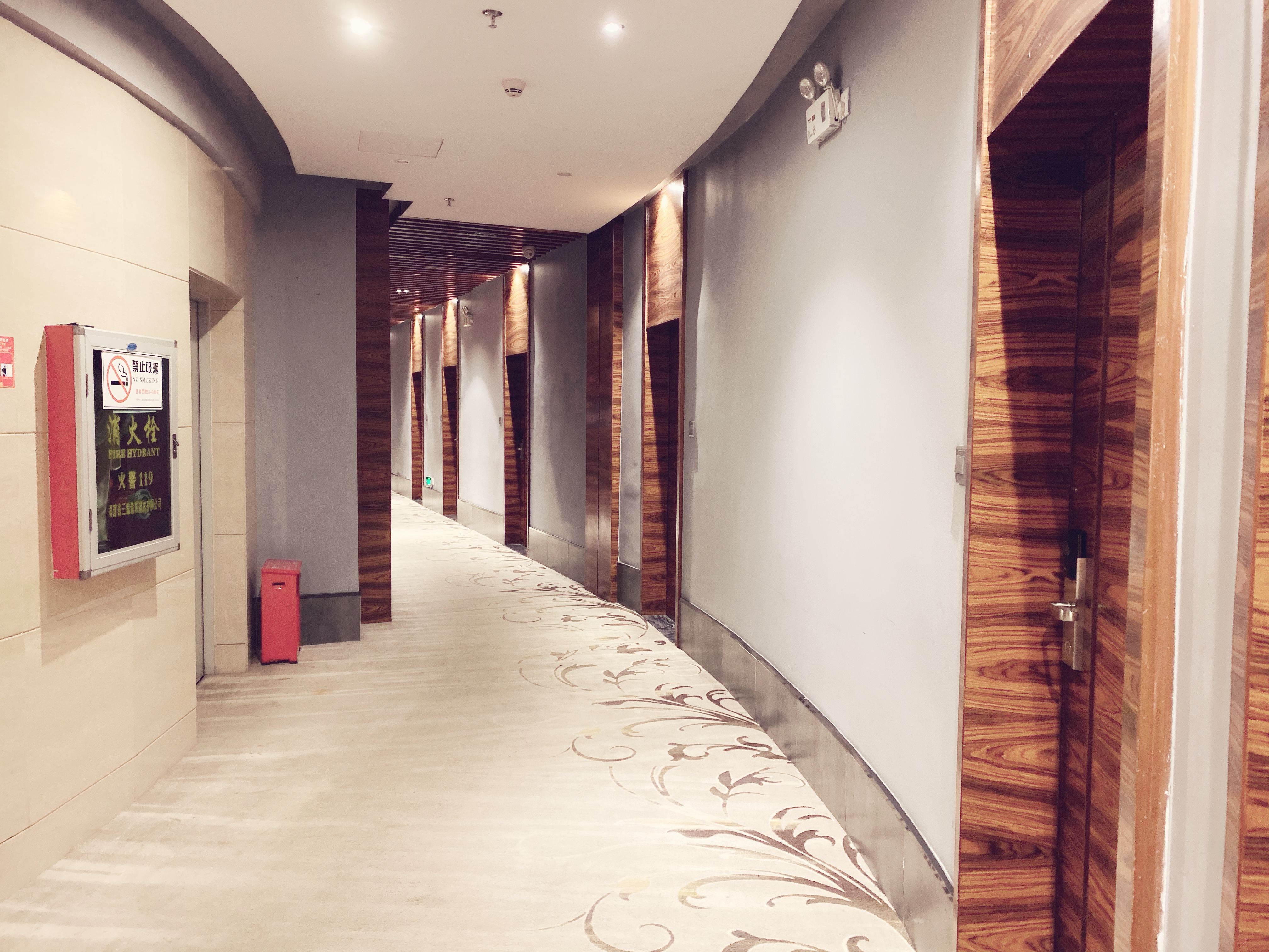 翠岭华庭 随时看房·