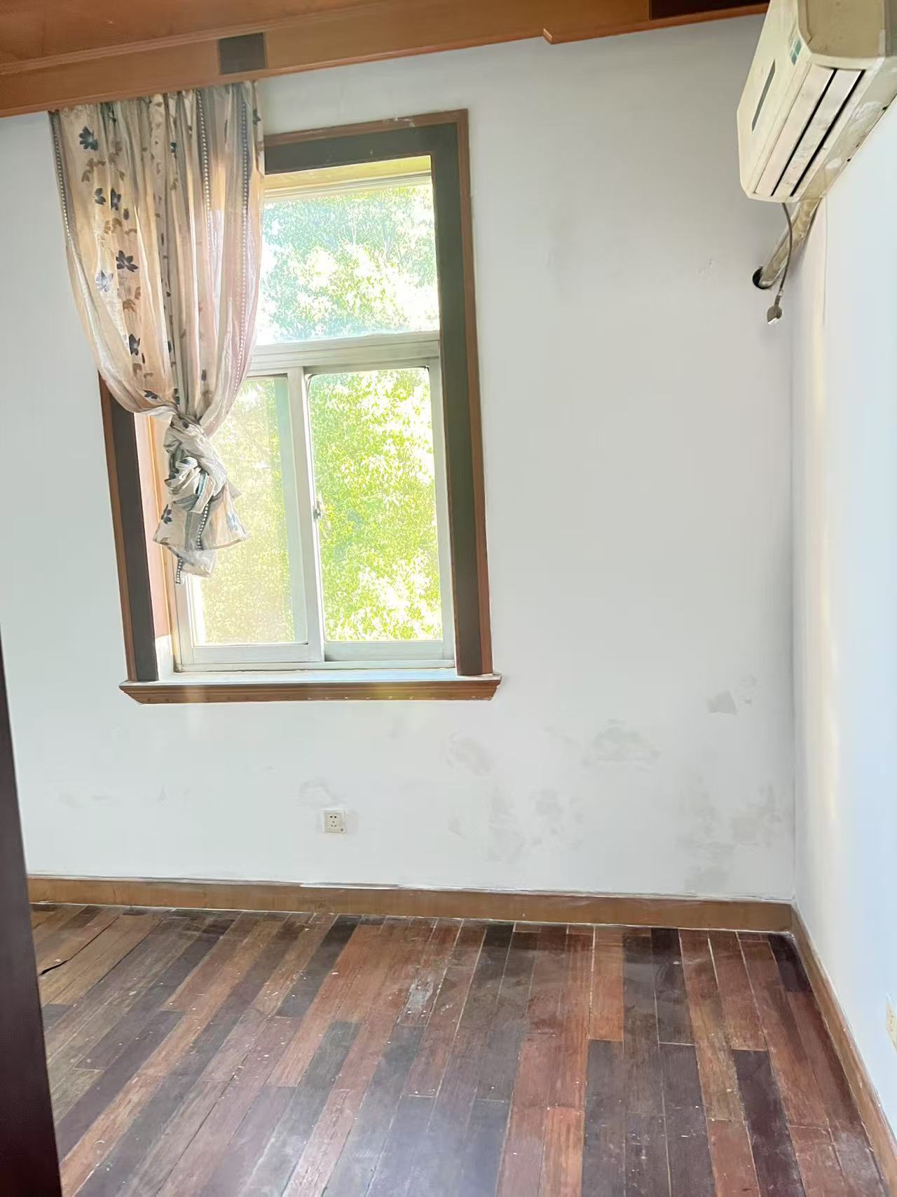 宣桥宣治村 273 号 随时看房·