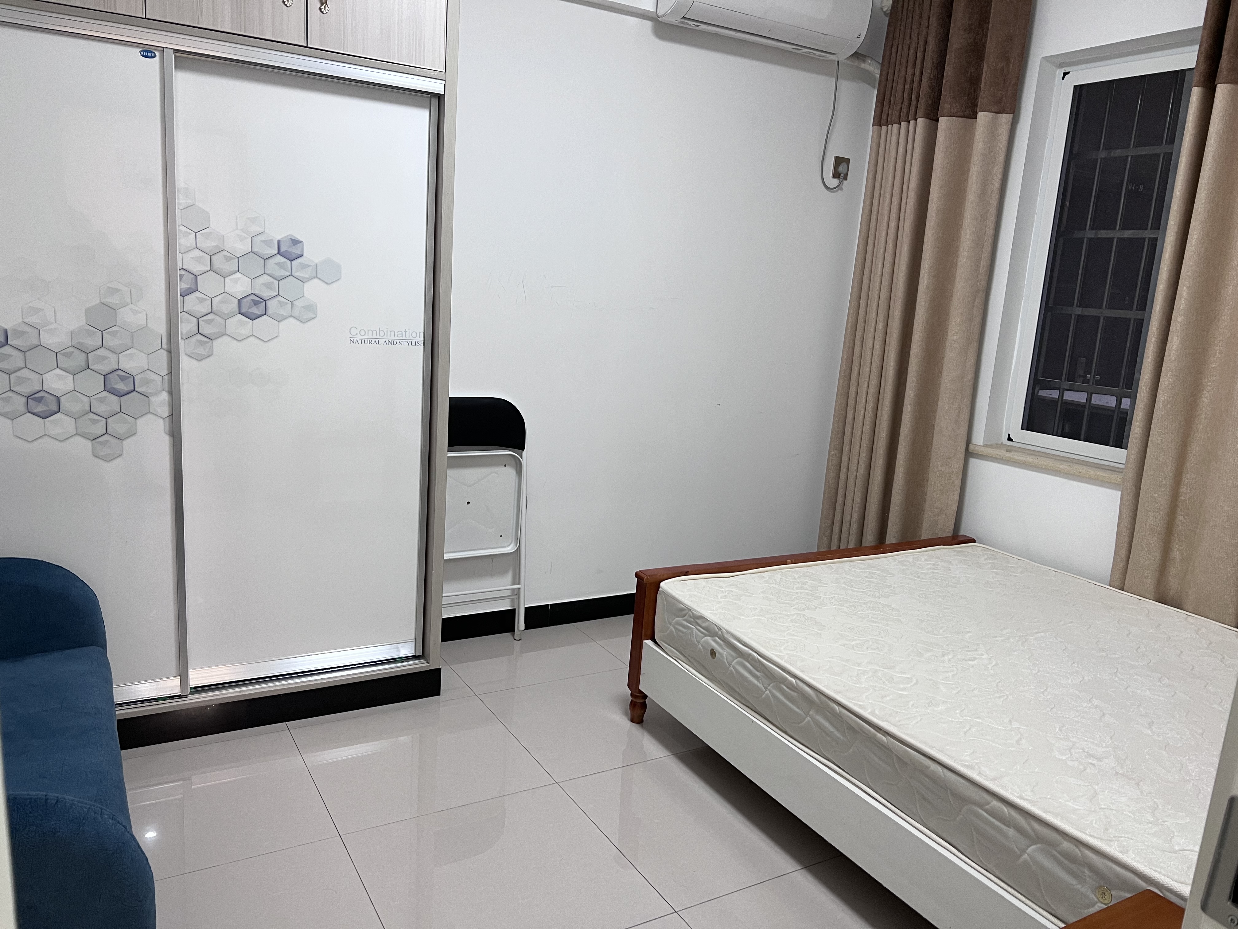 莲景苑小区 1居室 1500元/月