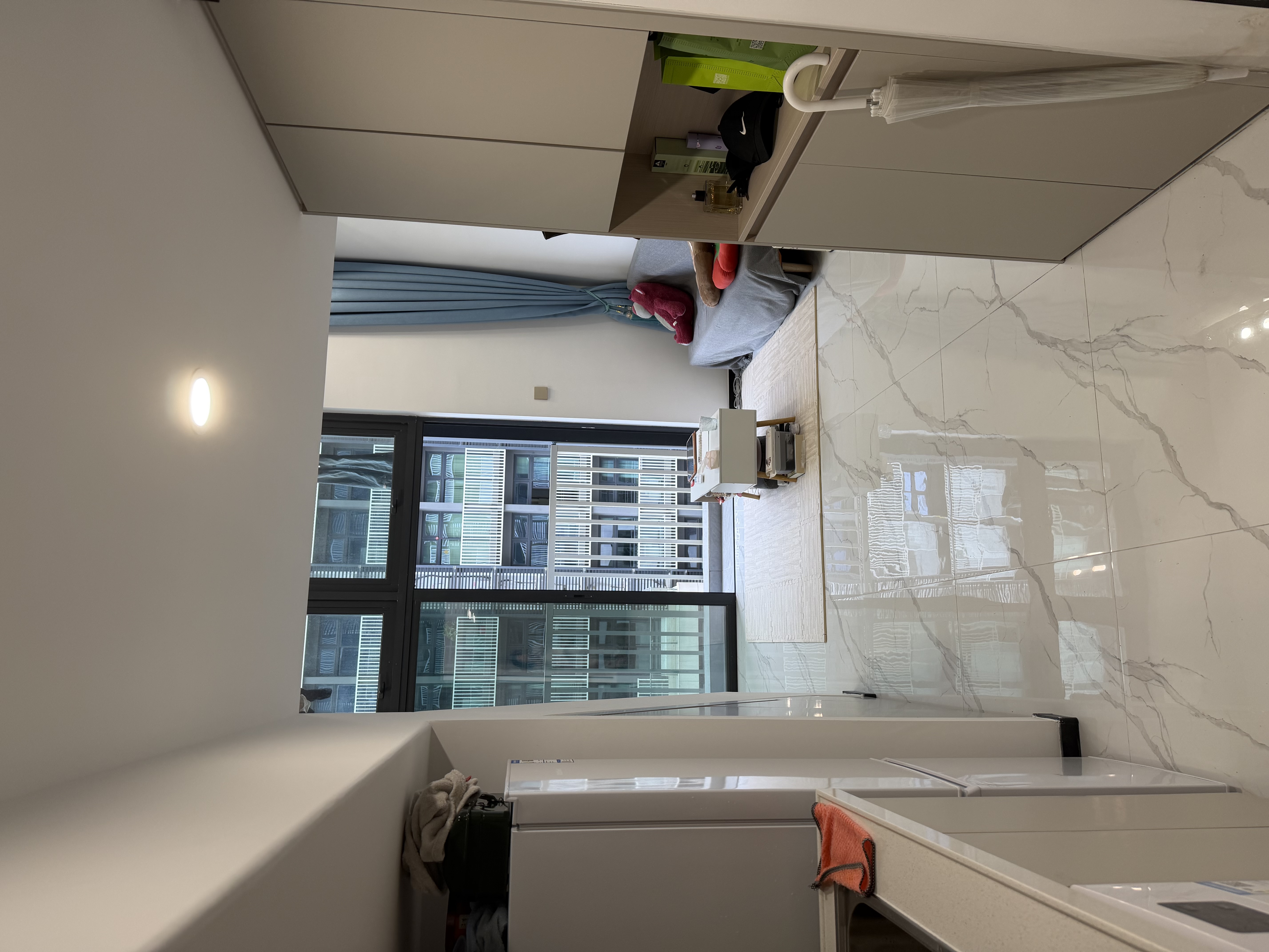 东方财智广场 1居室 2800元/月