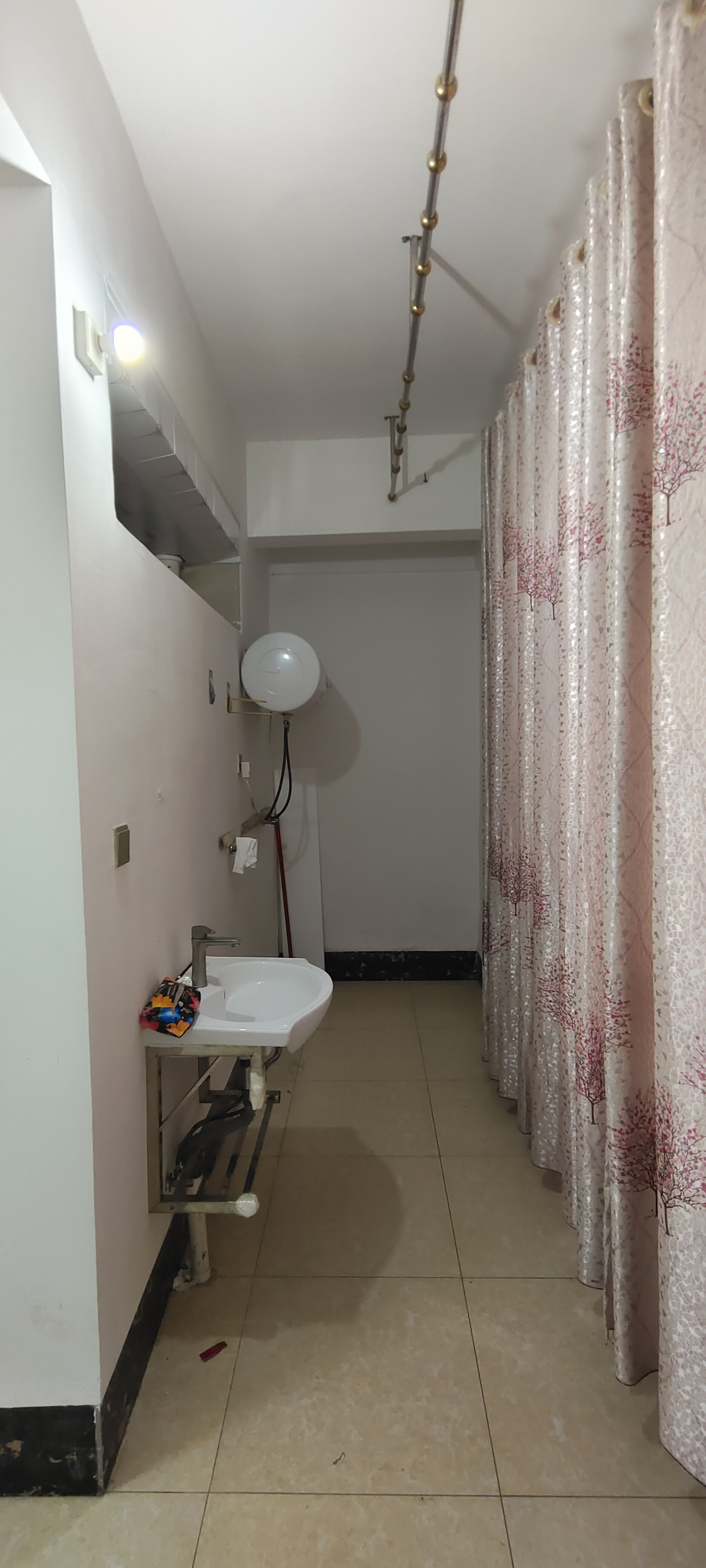 中港路魅绣美甲美睫店 随时看房·