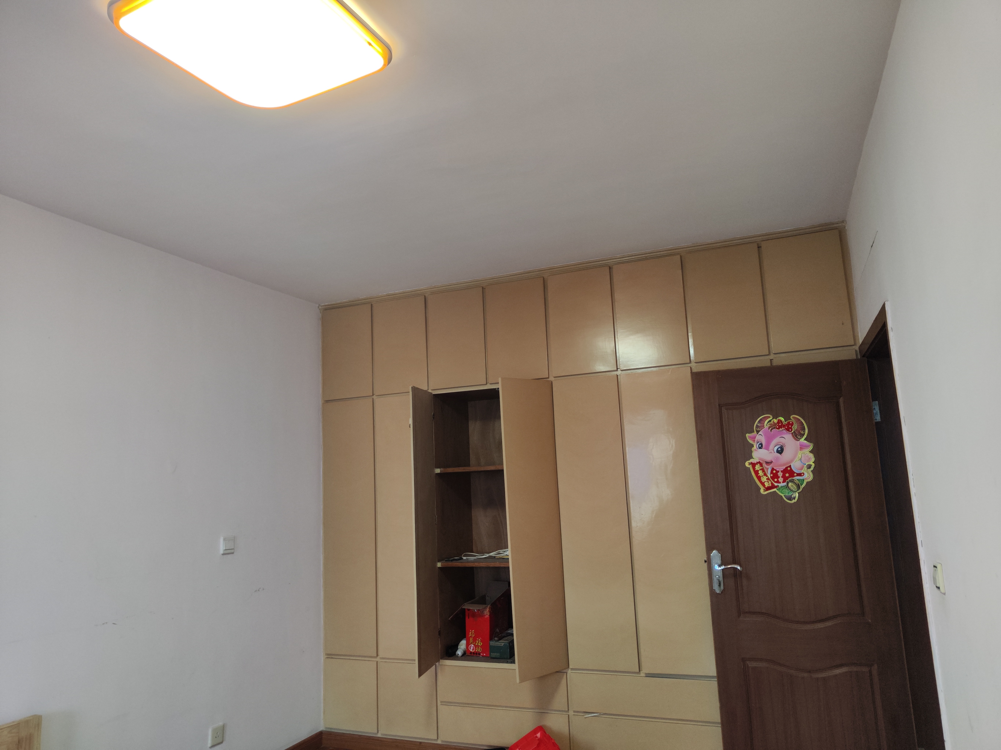 玉环新村 随时看房·