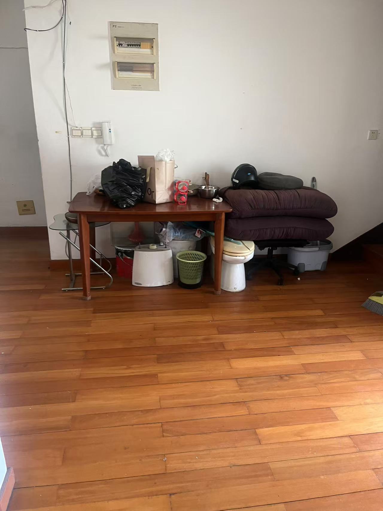 倪家苑 3居室 800元/月