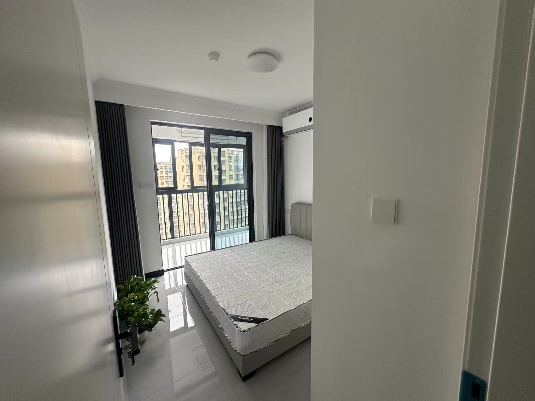 联胜新府 随时看房·