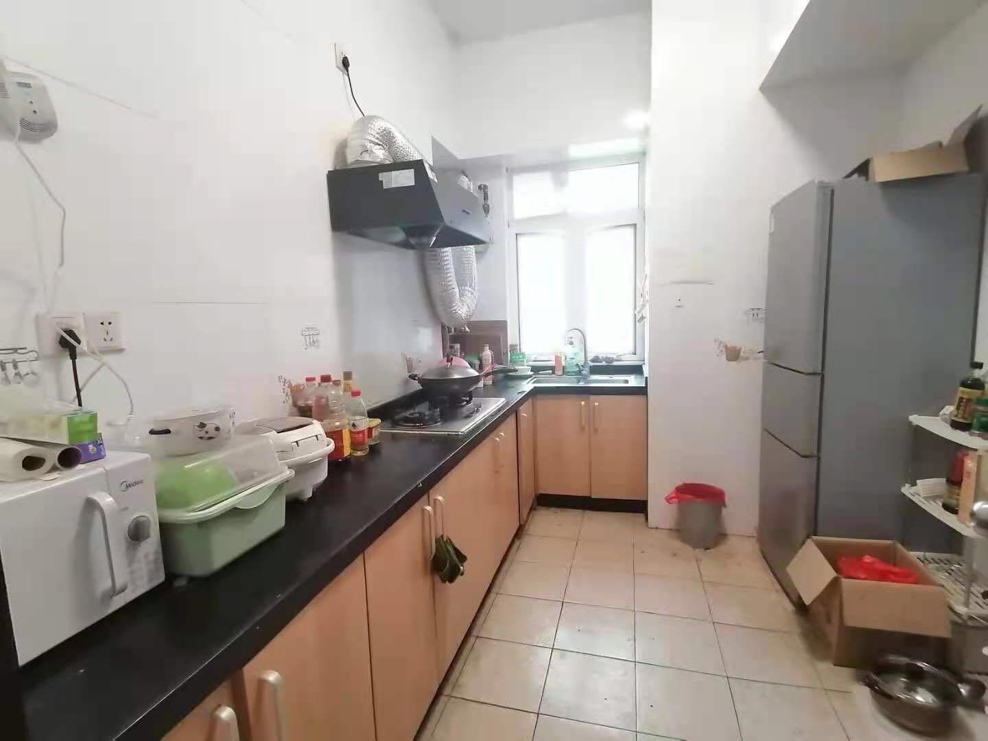 梅滨大厦 随时看房·