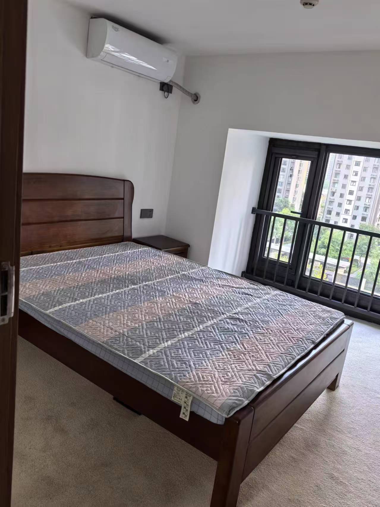 正商寓见铭筑 随时看房·