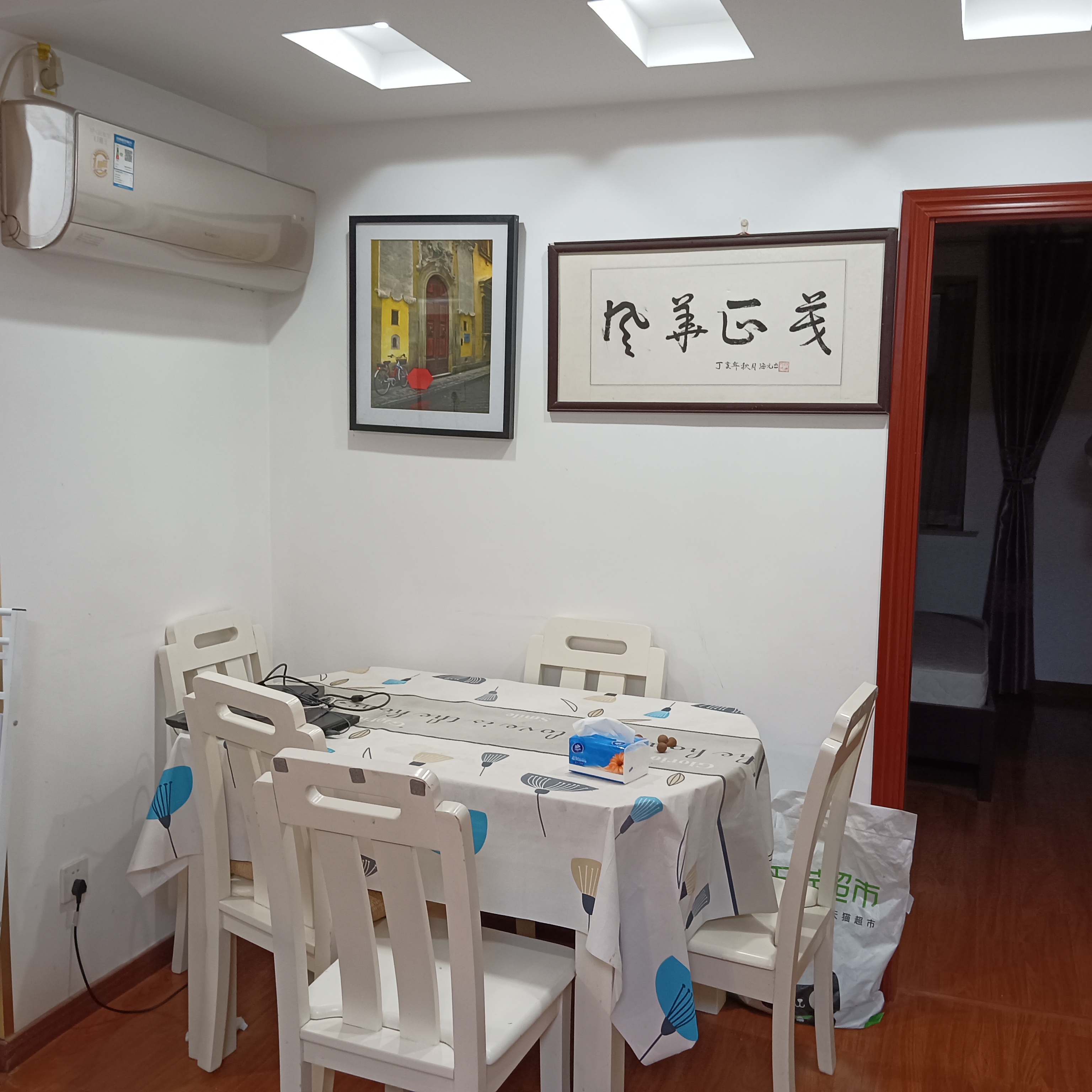 金巷小区 2居室 3000元/月