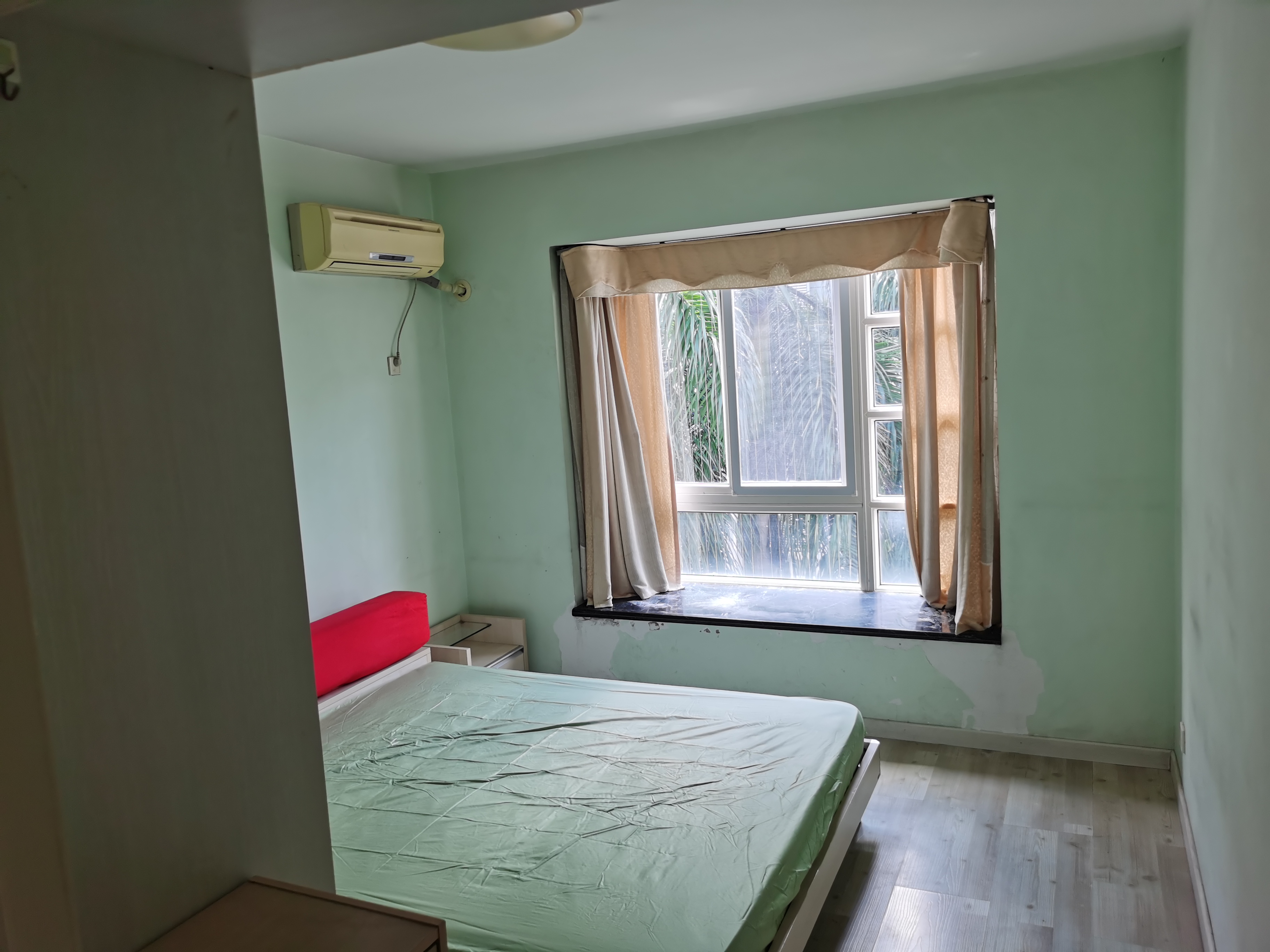 深圳市梅林关口丰泽湖山庄 随时看房·