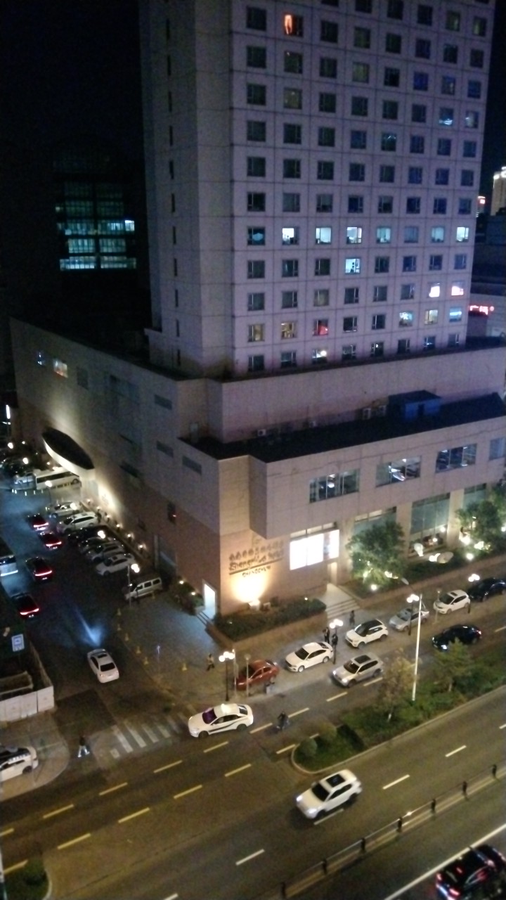 国际大厦B 随时看房·