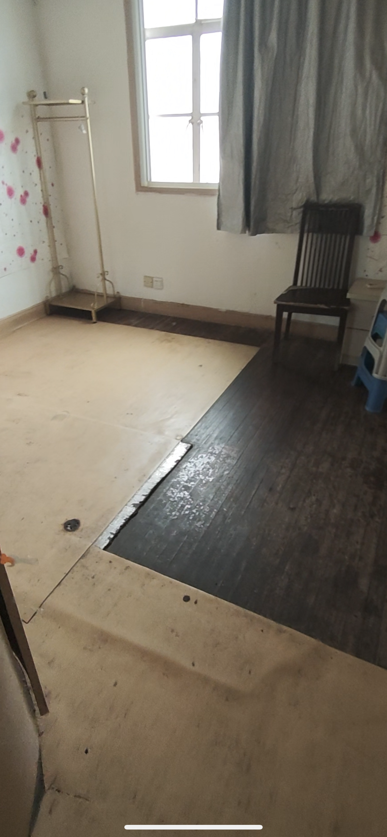 龙柏二村 随时看房·