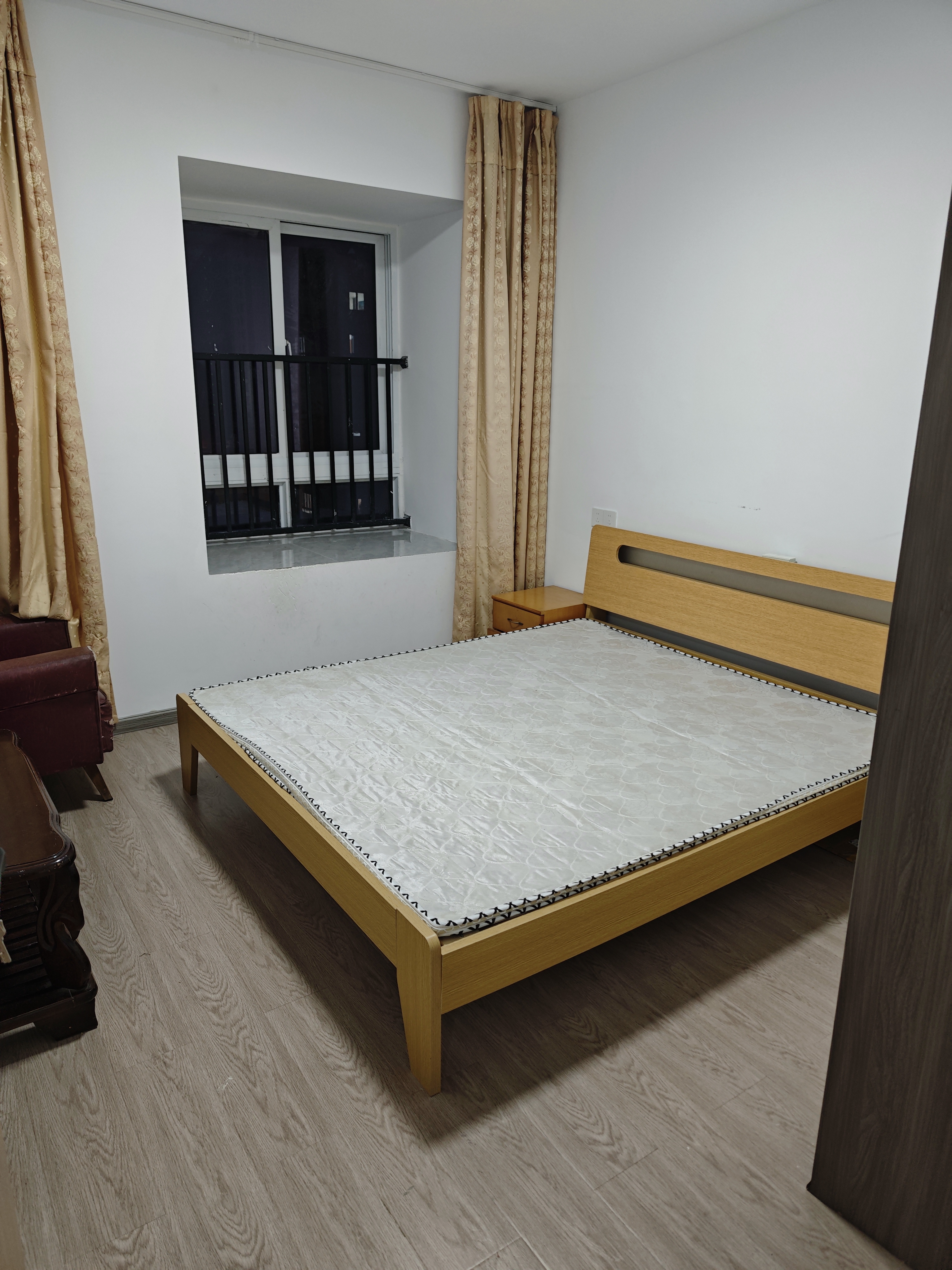 芳韵雅苑C区 随时看房·