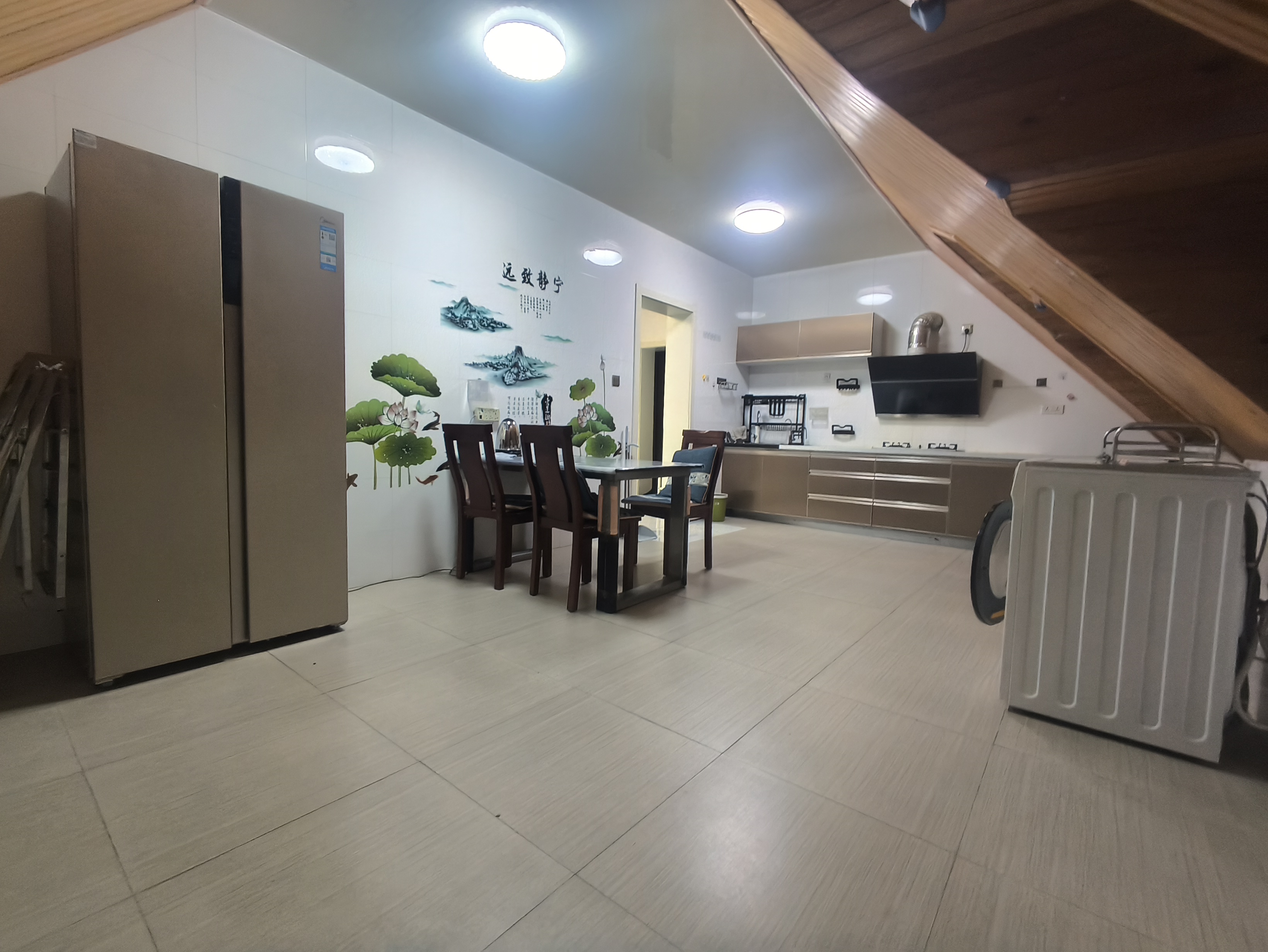 欧美亚世界阳光小区 随时看房·