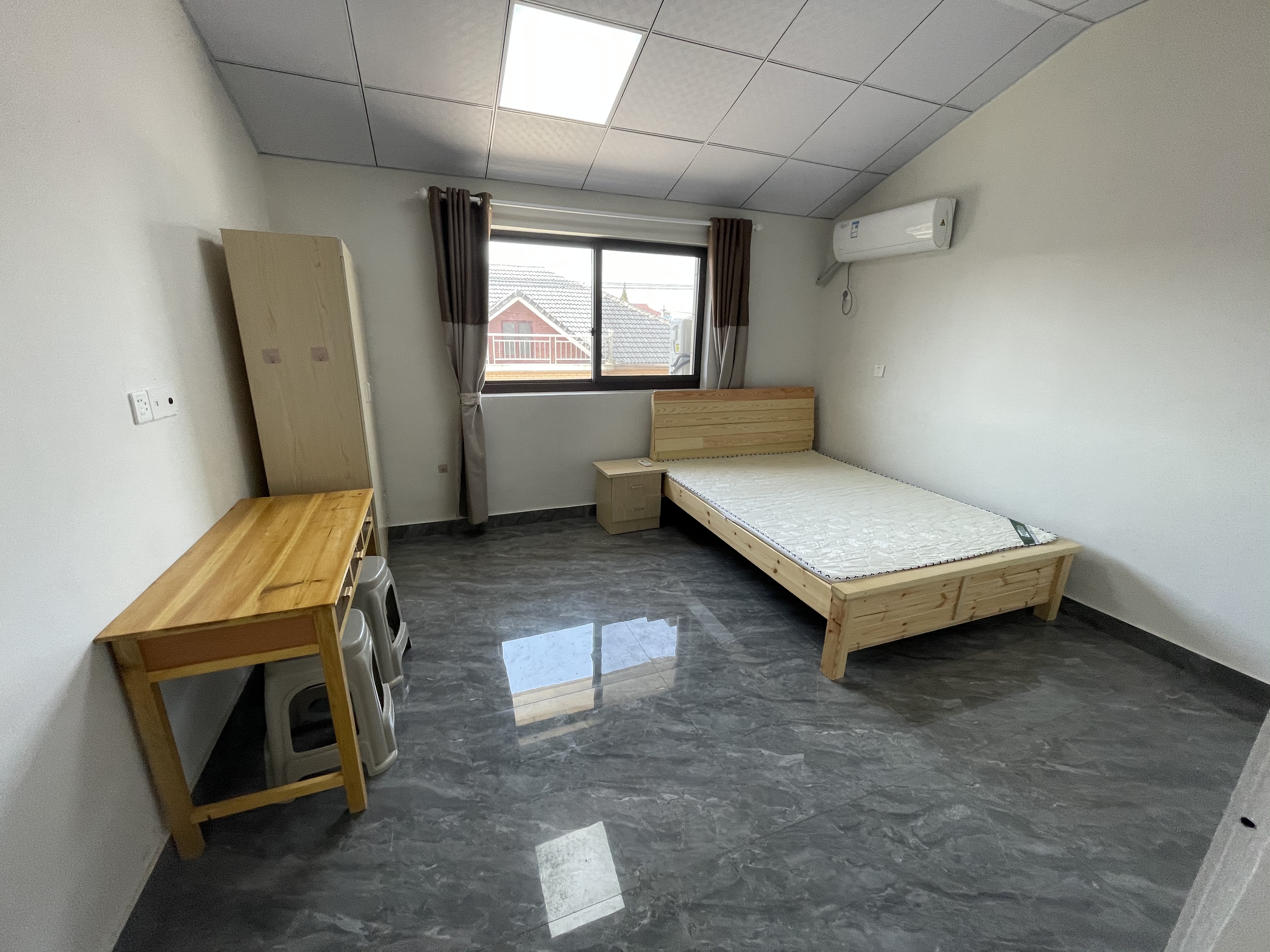 余姚市小曹娥镇 1居室 650元/月