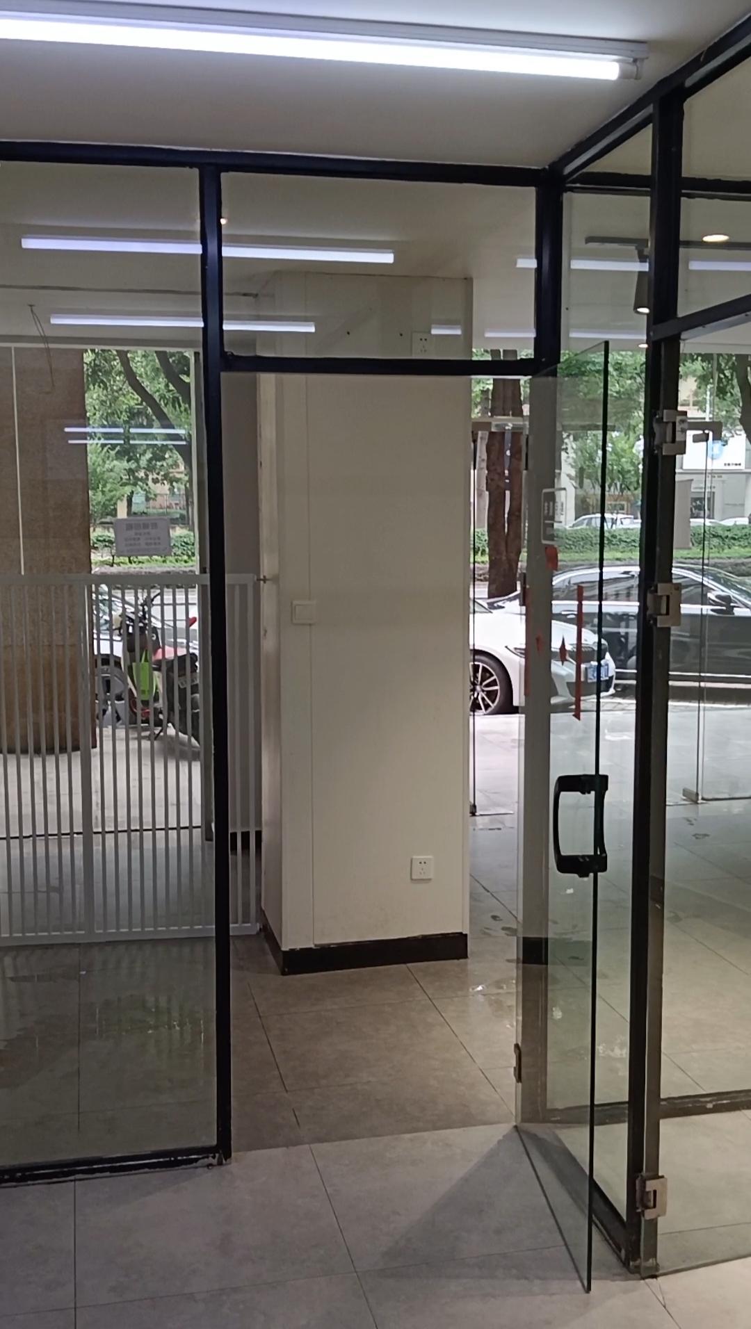 汇银帝景湾商铺 随时看房·
