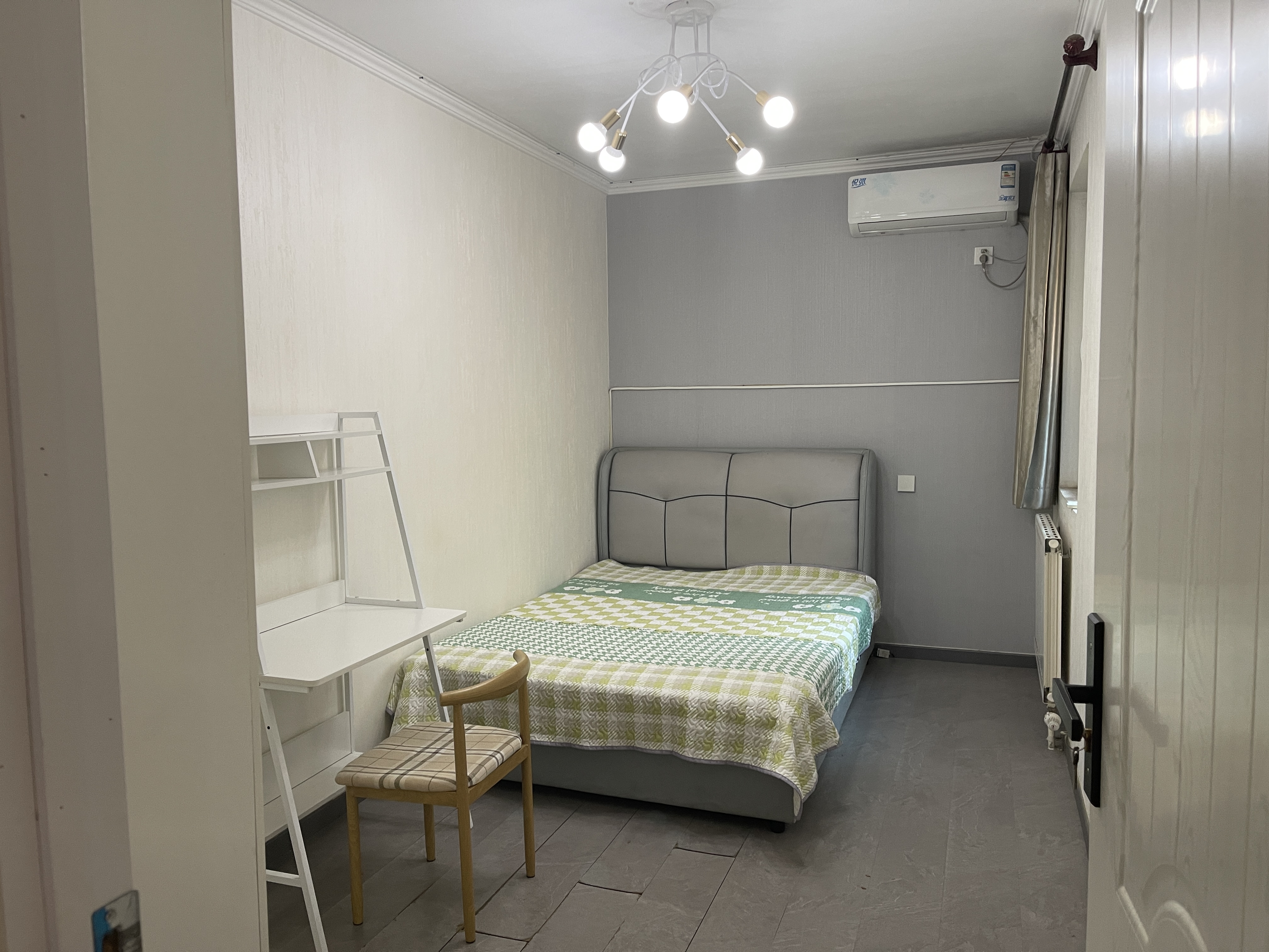 顶秀金颐 随时看房·