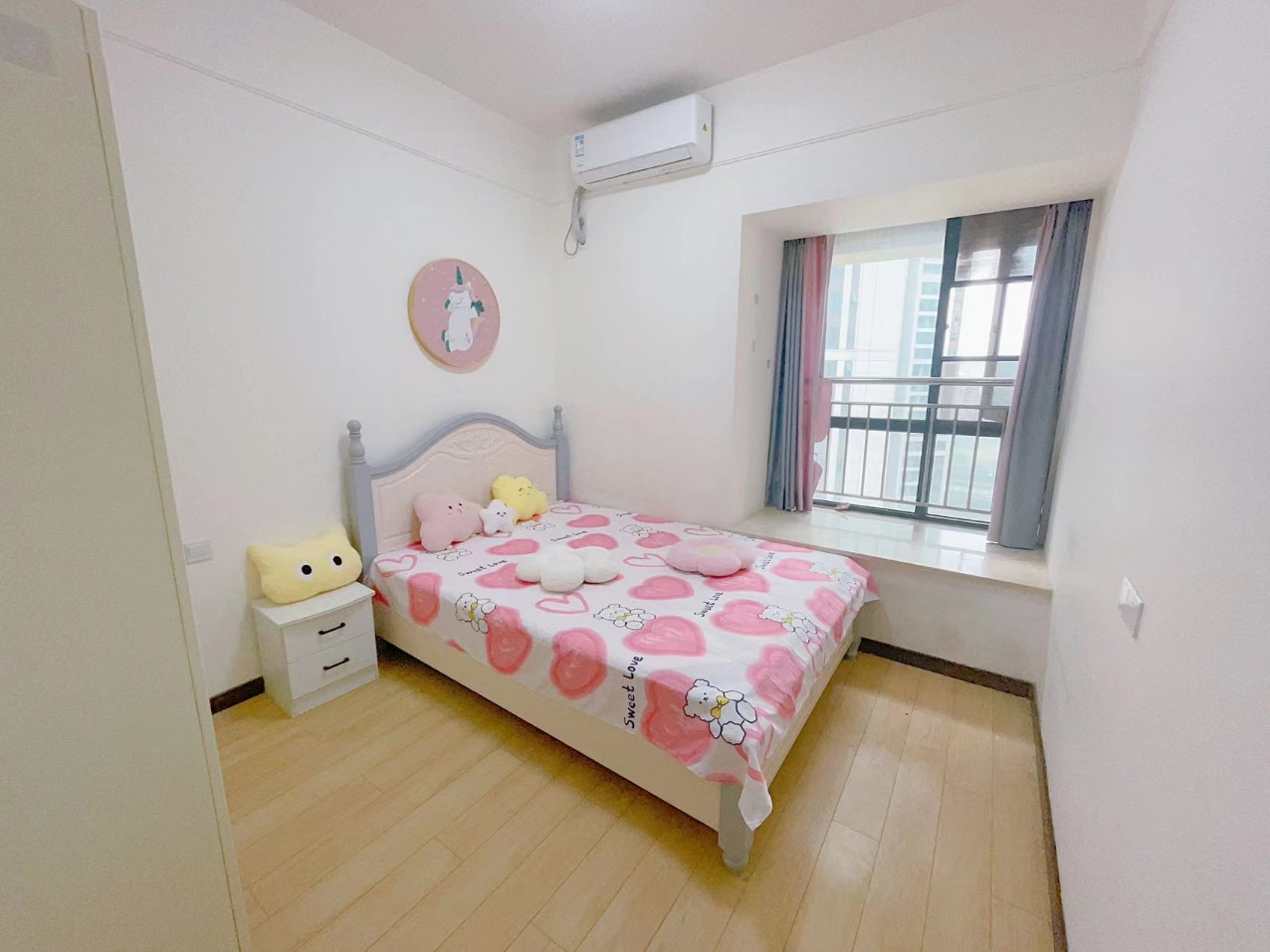 秦皇帝锦锦玥邸 3居室 800元/月