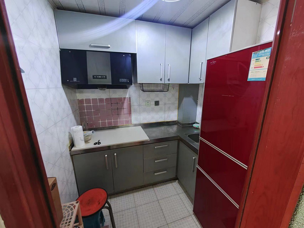 公园两栋 随时看房·