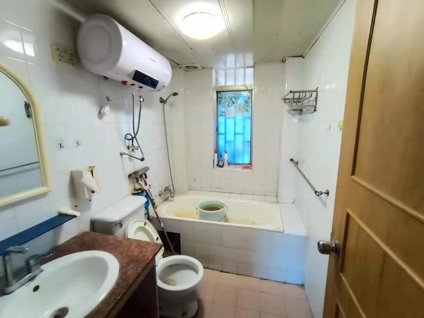 绿苑二邨 随时看房·