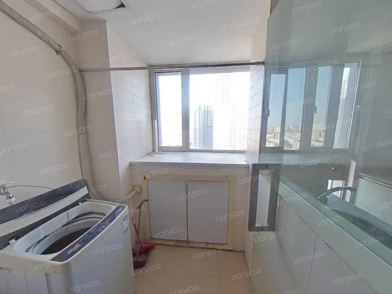 周浦万达广场 D 栋 随时看房·