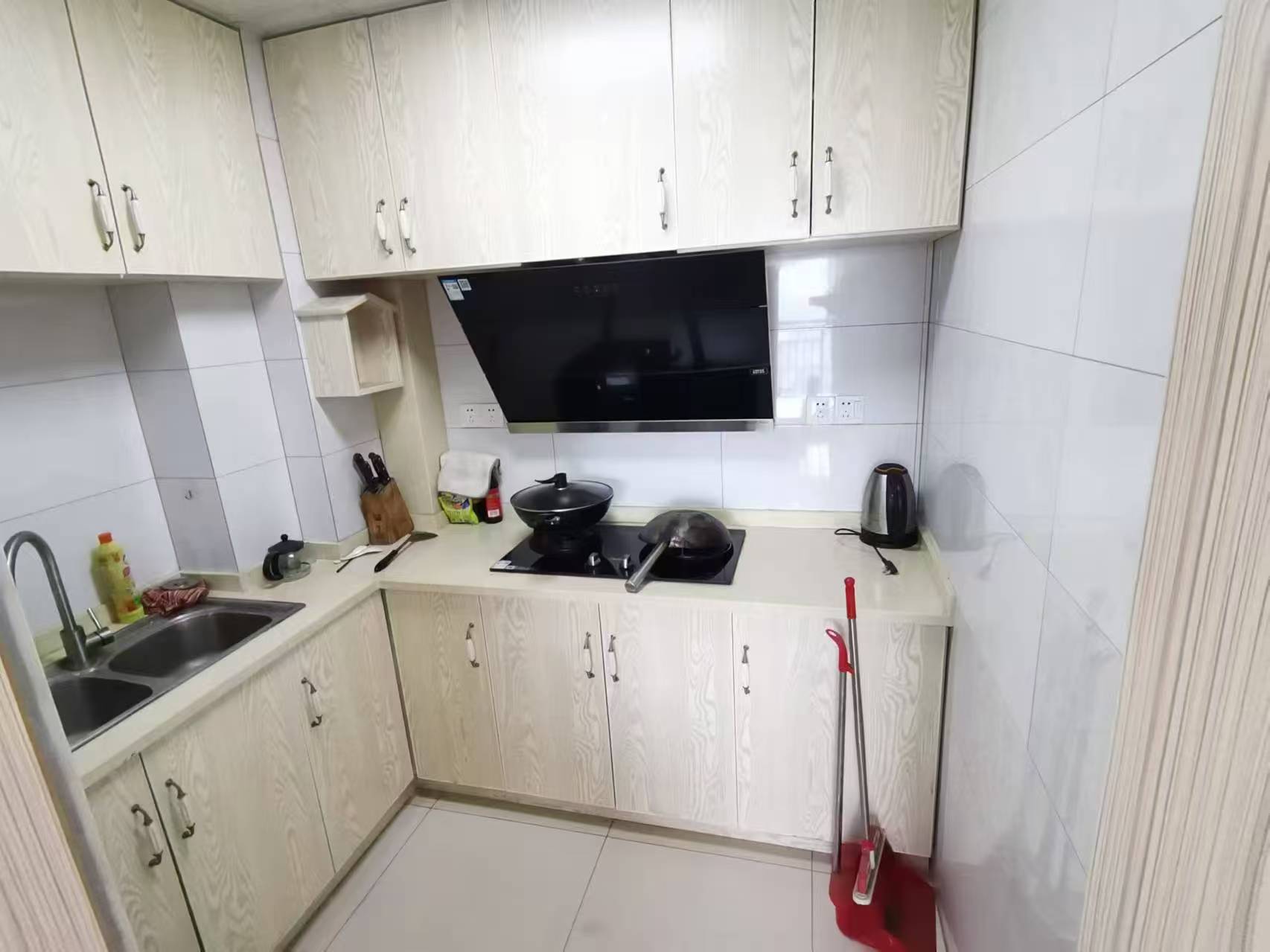 吉兴公寓 随时看房·