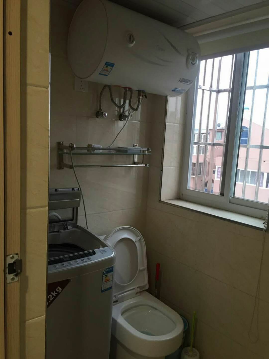 湖滨公寓 随时看房·