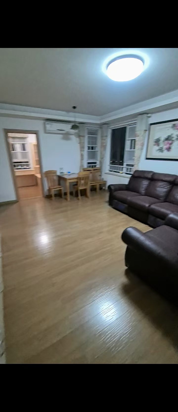 万科汉阳国际 A 区 3居室 2300元/月