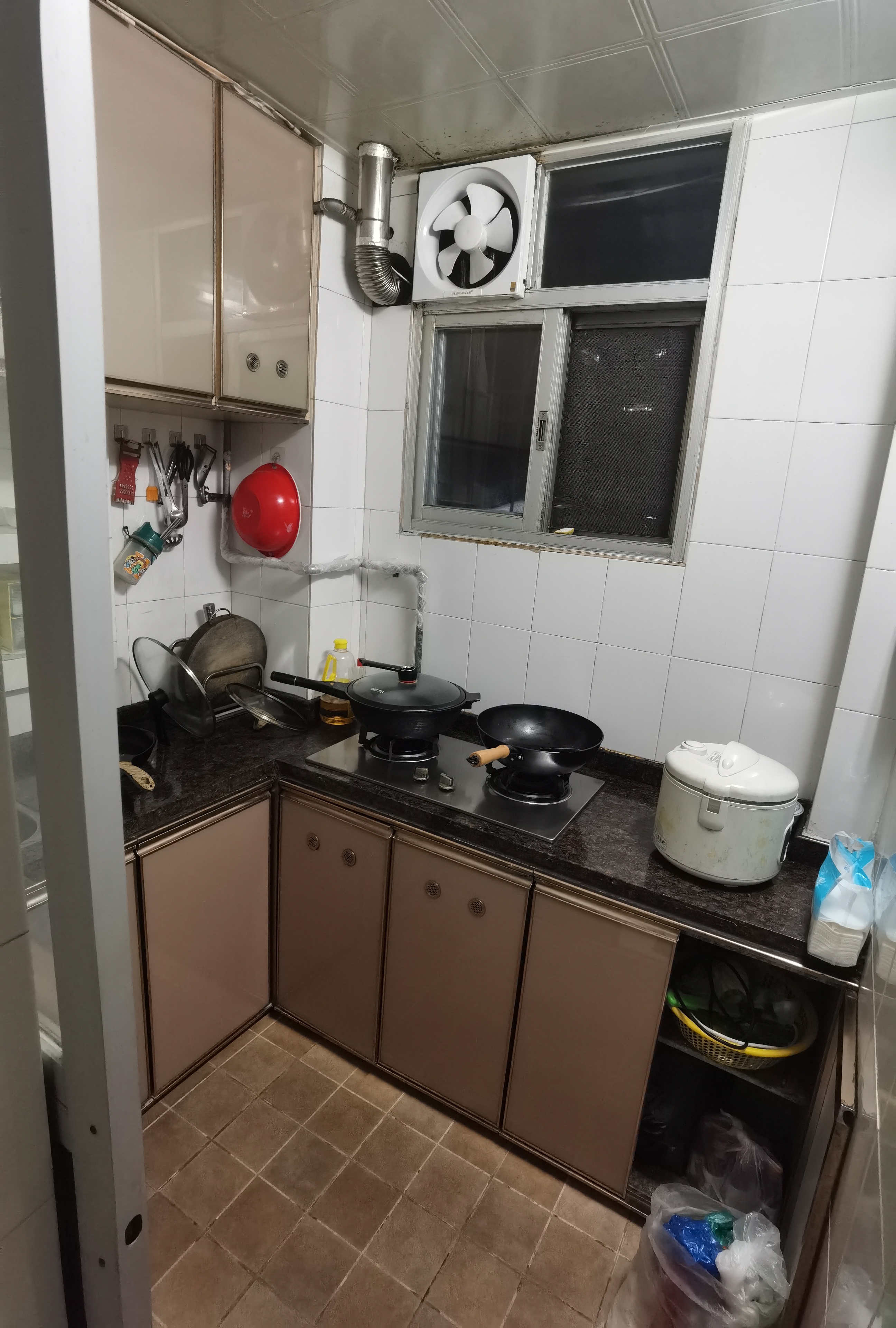 岭南小区 随时看房·