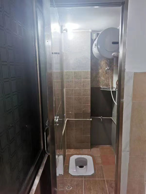 市桥街东涌路十一巷一横18号 随时看房·