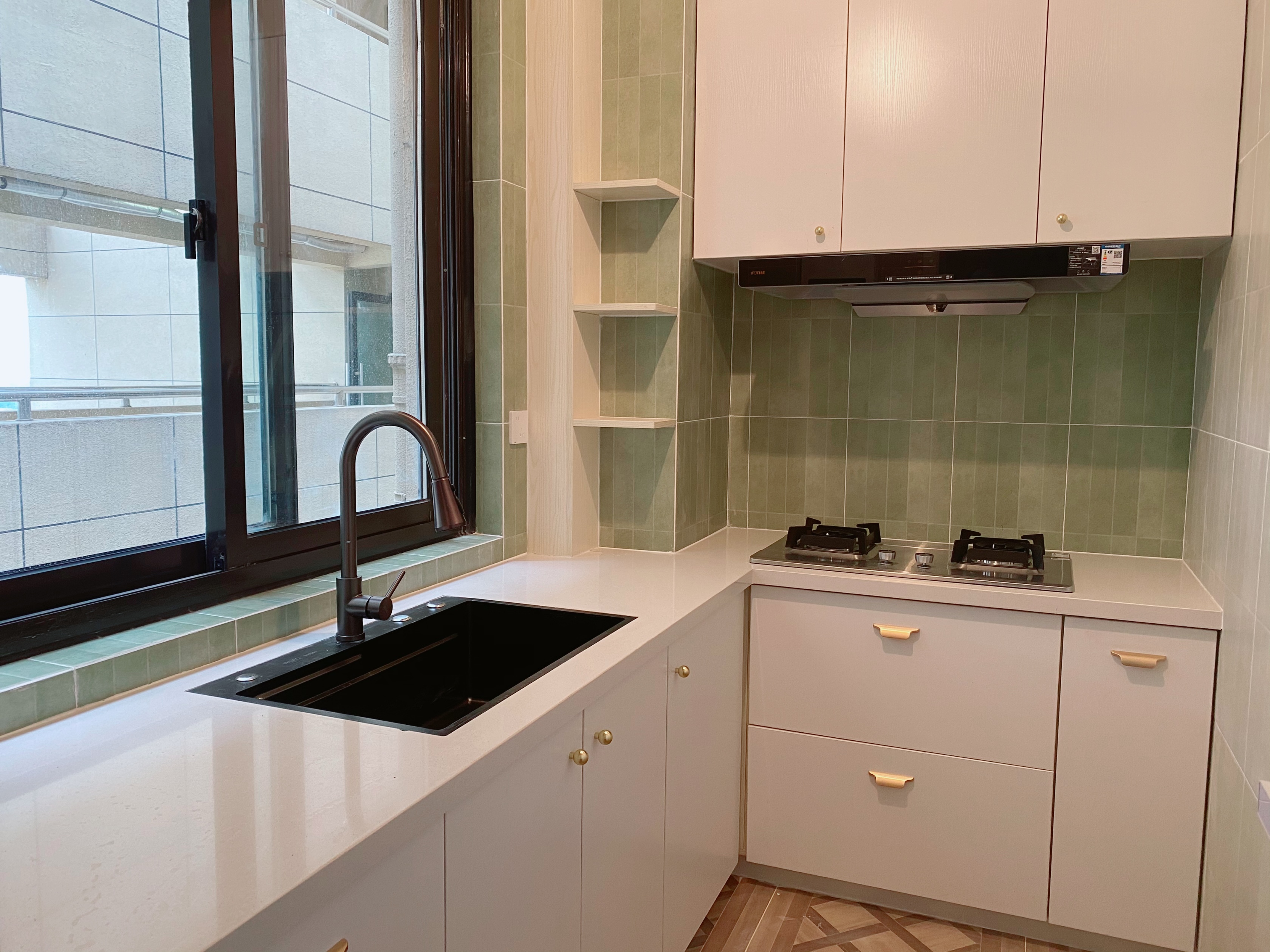 众泾水岸花园 随时看房·