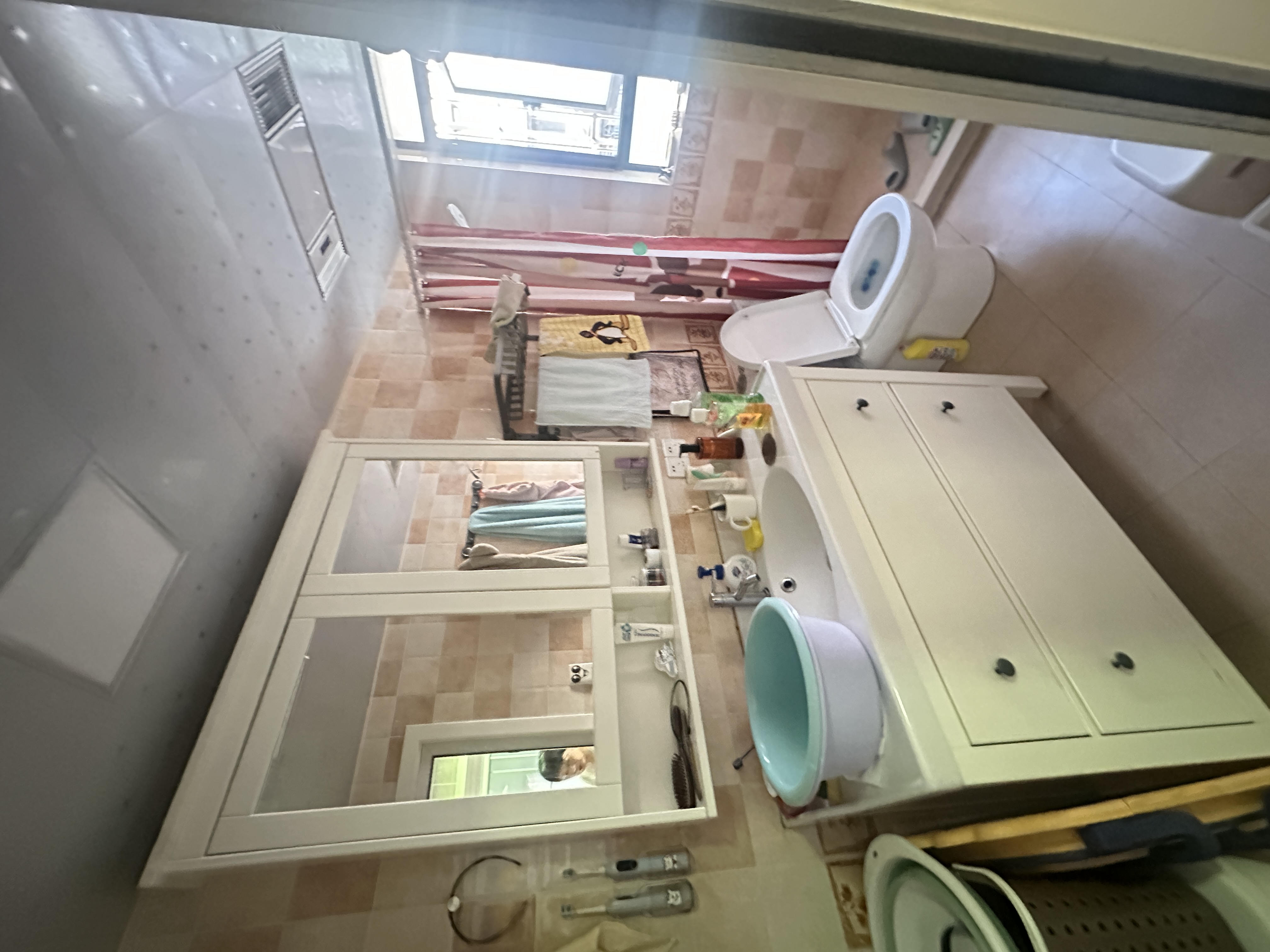 海阳新村 随时看房·