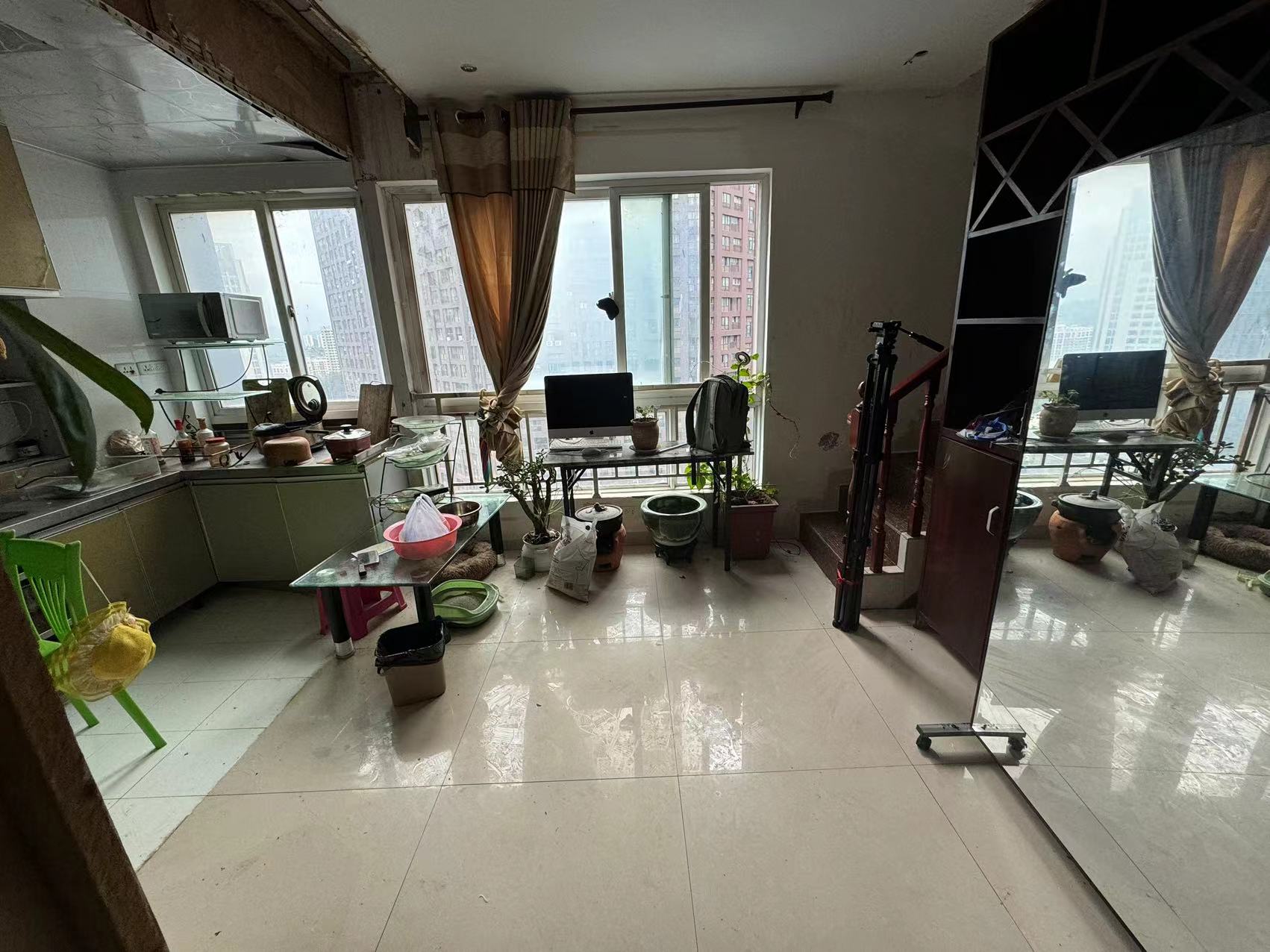 绿地联盛国际 随时看房·