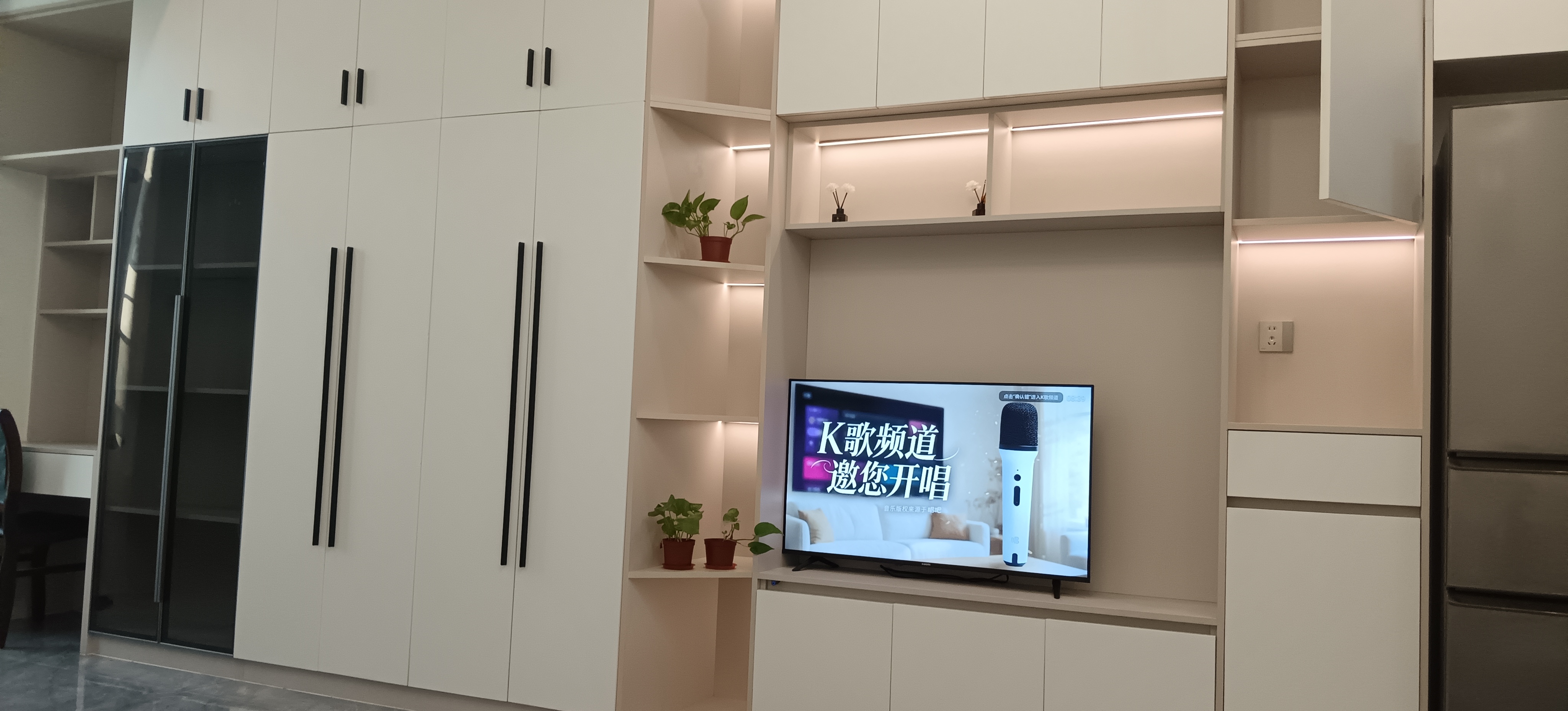 鸿宇广场 随时看房·